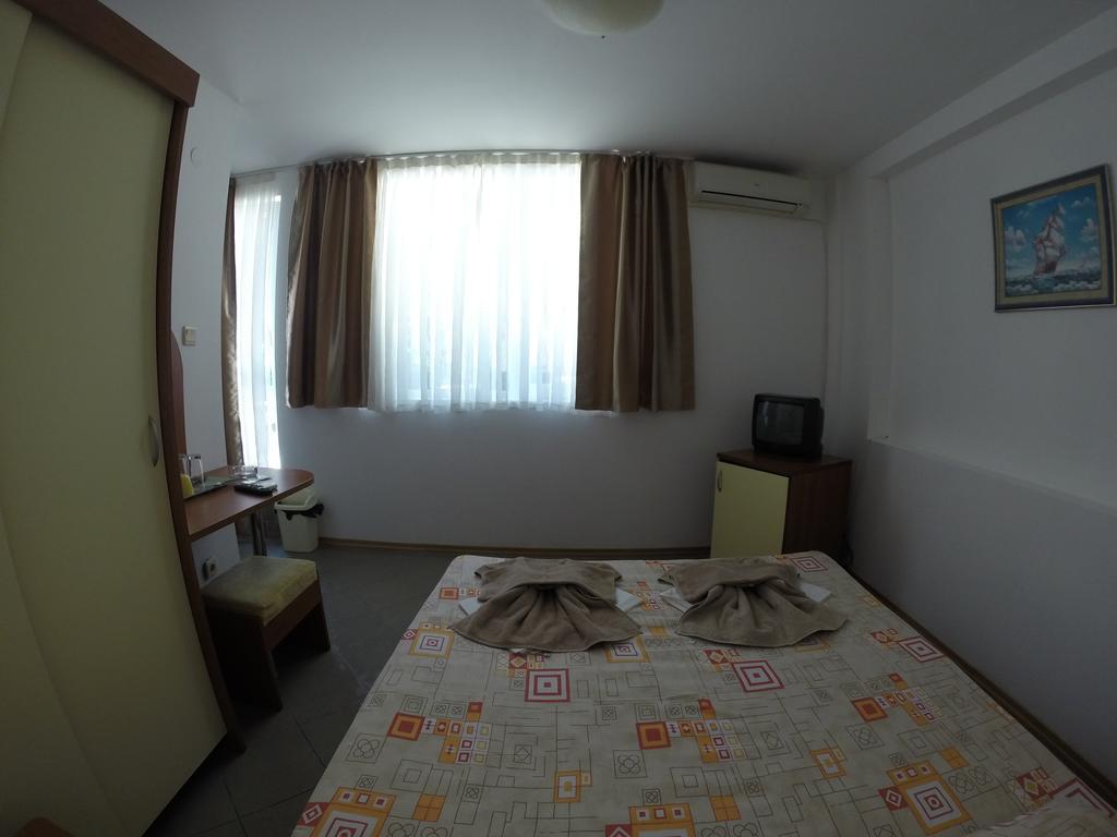 Hotel Filland سوزوبول الغرفة الصورة
