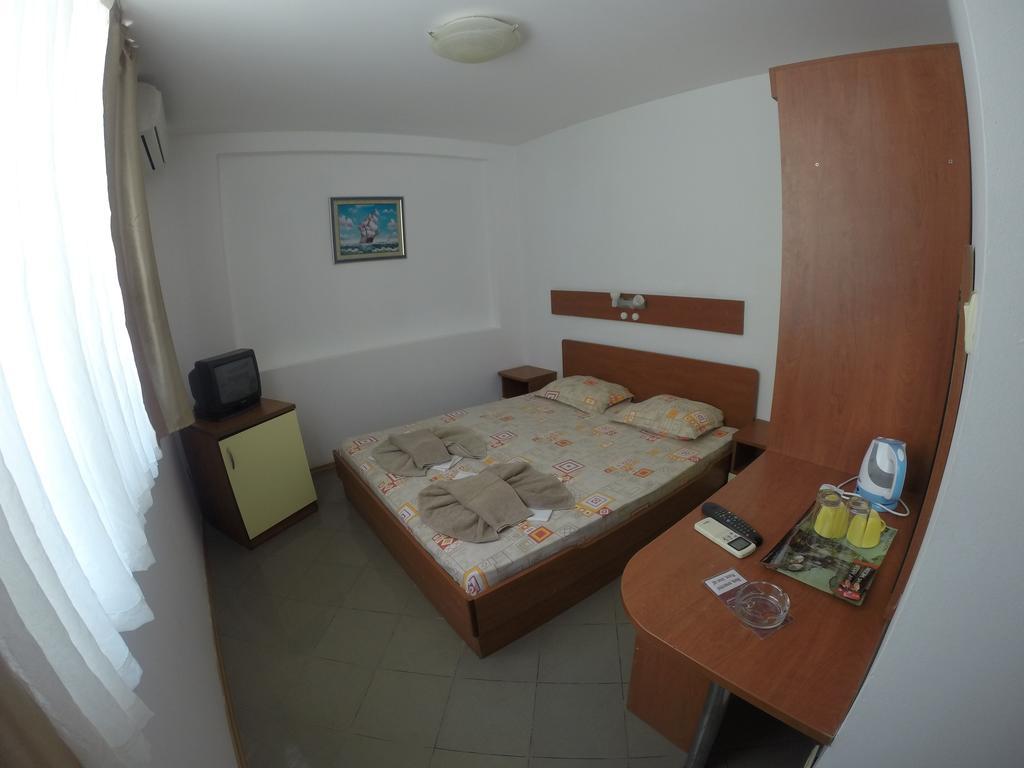 Hotel Filland سوزوبول الغرفة الصورة