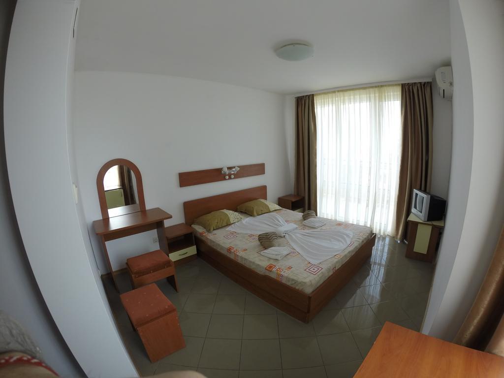 Hotel Filland سوزوبول الغرفة الصورة
