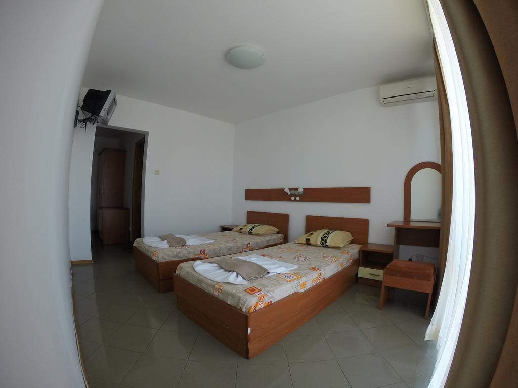 Hotel Filland سوزوبول الغرفة الصورة