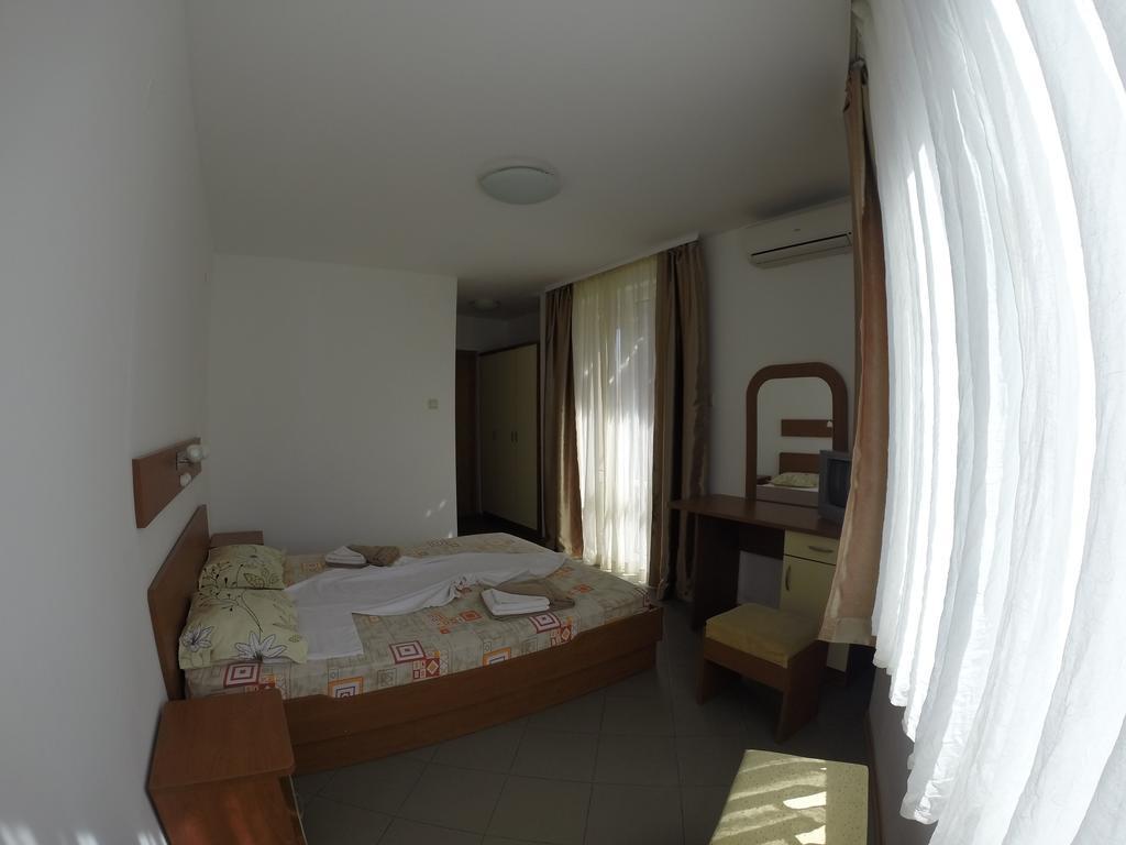 Hotel Filland سوزوبول الغرفة الصورة