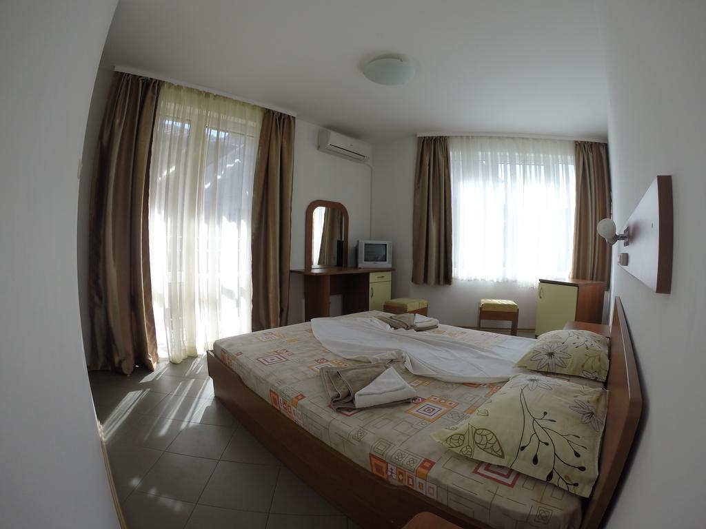 Hotel Filland سوزوبول الغرفة الصورة
