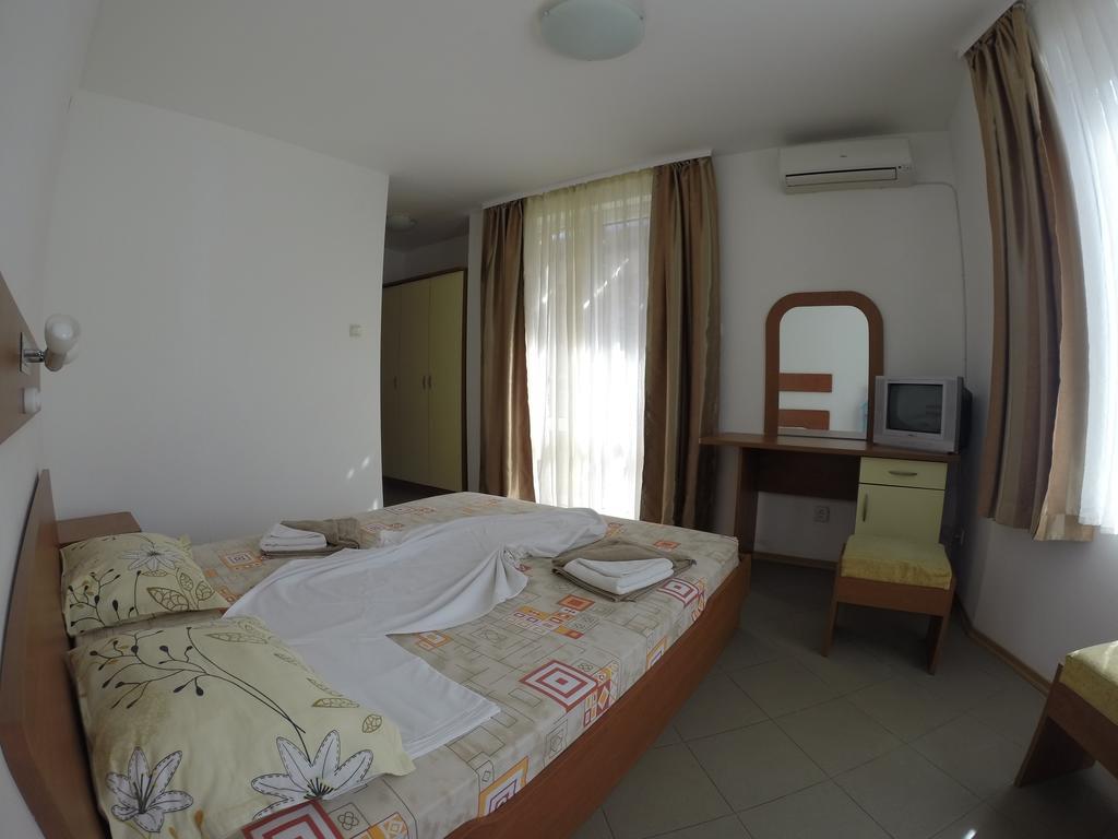 Hotel Filland سوزوبول الغرفة الصورة