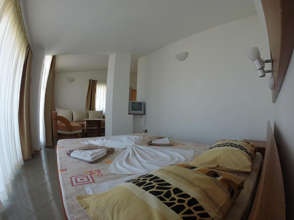 Hotel Filland سوزوبول الغرفة الصورة